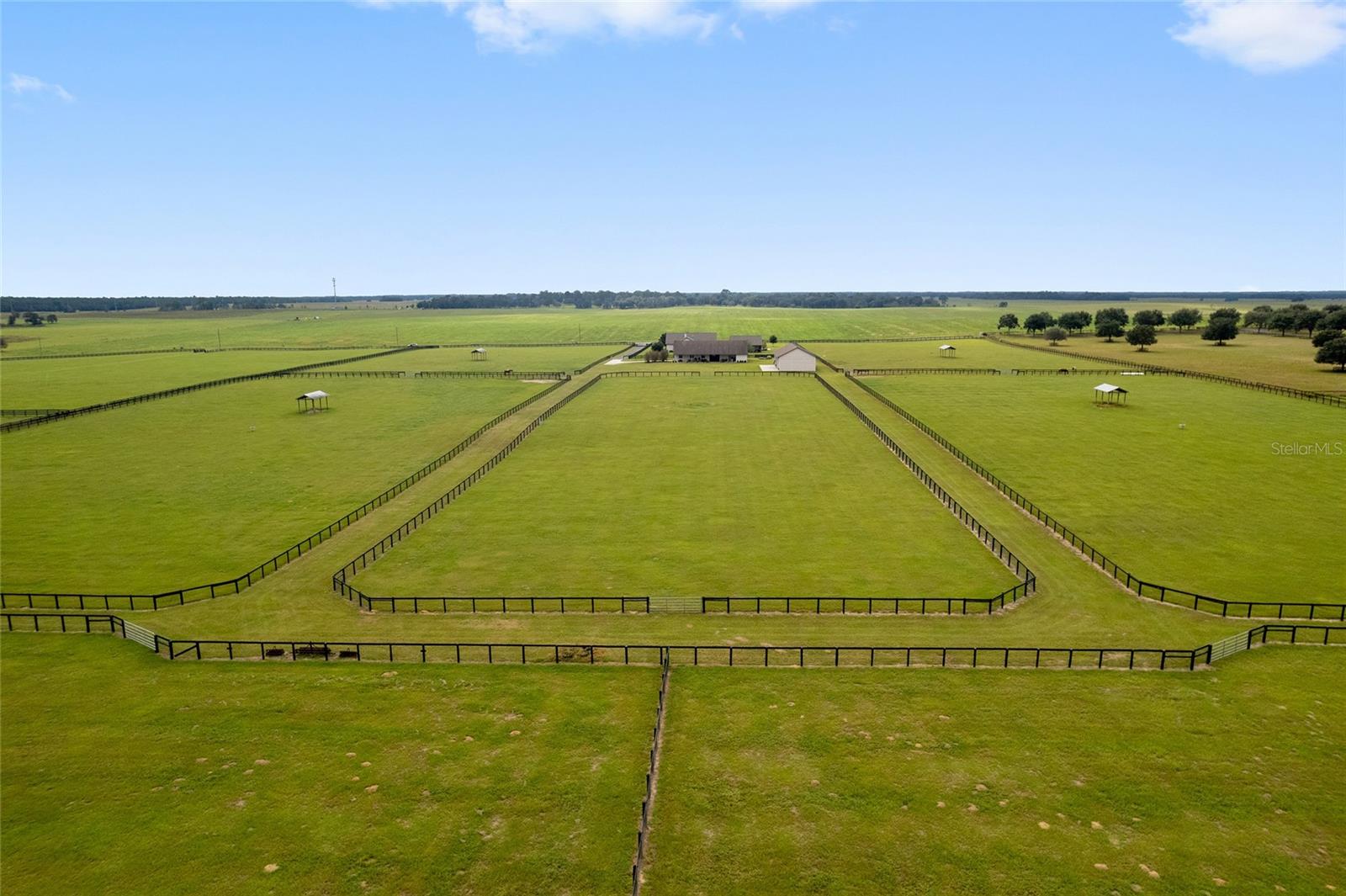 EMERALD MILE FARMS - Residential