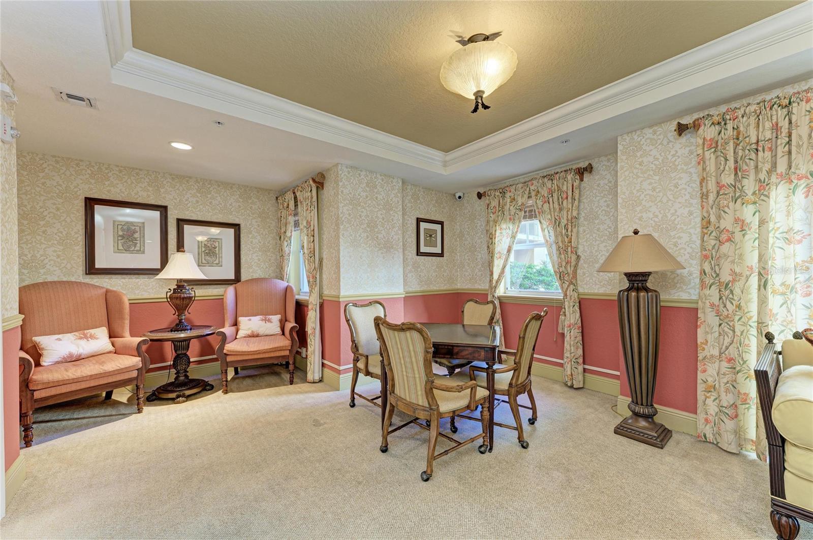 BROADWAY PROMENADE - Residential