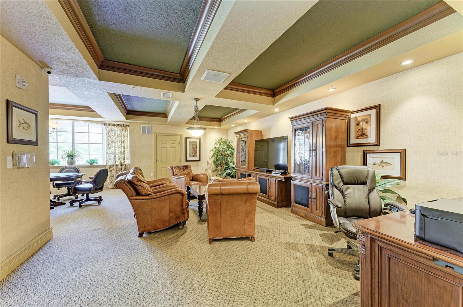 BROADWAY PROMENADE - Residential