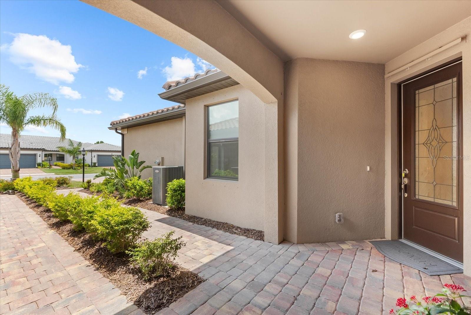 7661 SUMMERLAND COVE