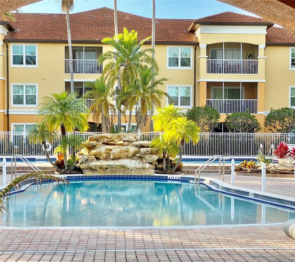 Photo of 5463 Vineland Road #5103, Orlando, FL 32811 (MLS # O6412232)