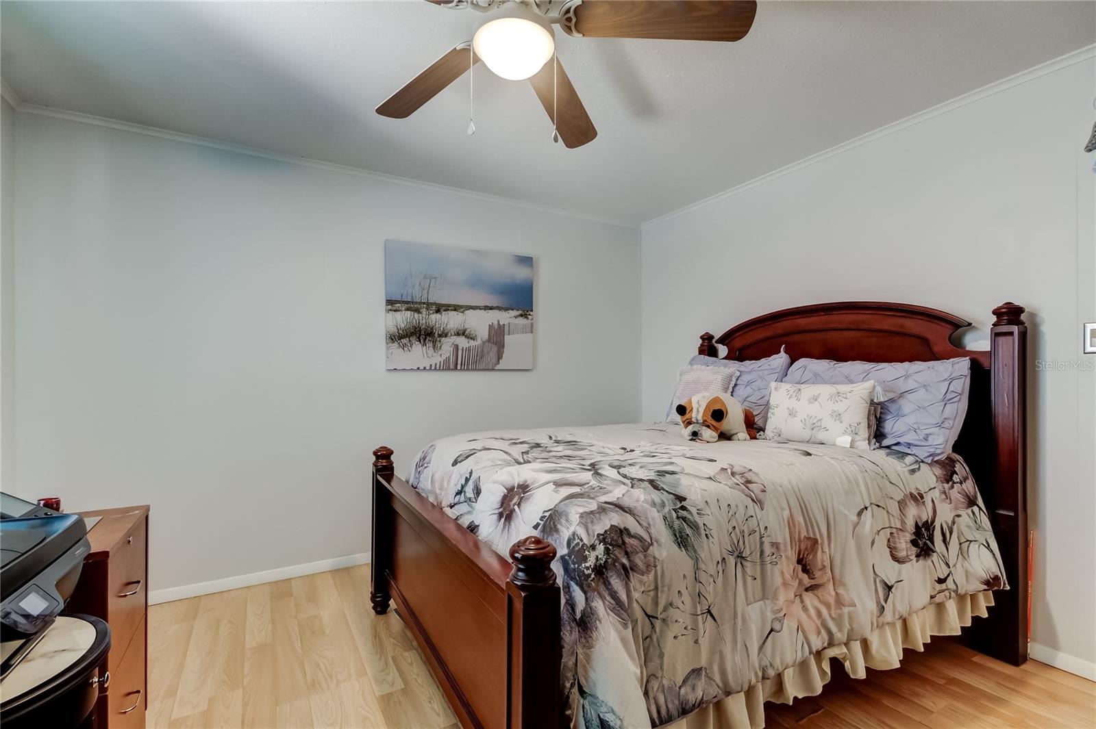 HAMPTON COURT UNREC - Residential