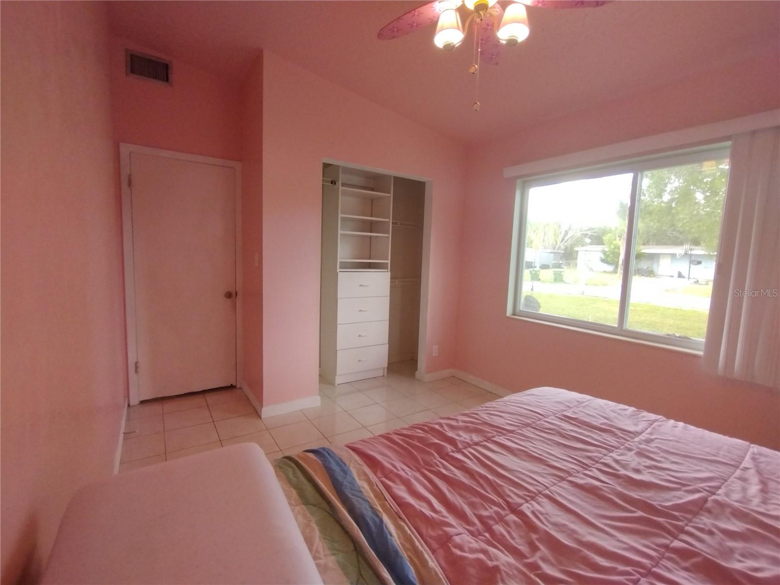 EASTWOOD - Residential