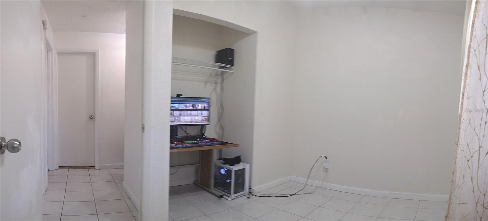 EASTWOOD - Residential