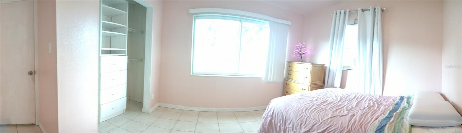 EASTWOOD - Residential