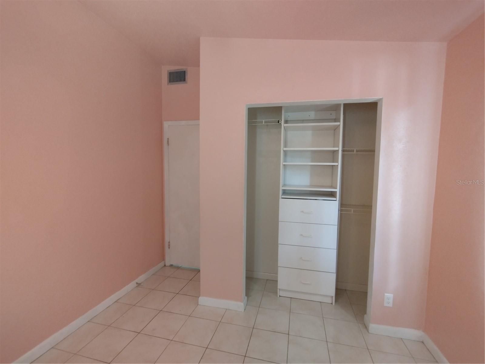 EASTWOOD - Residential