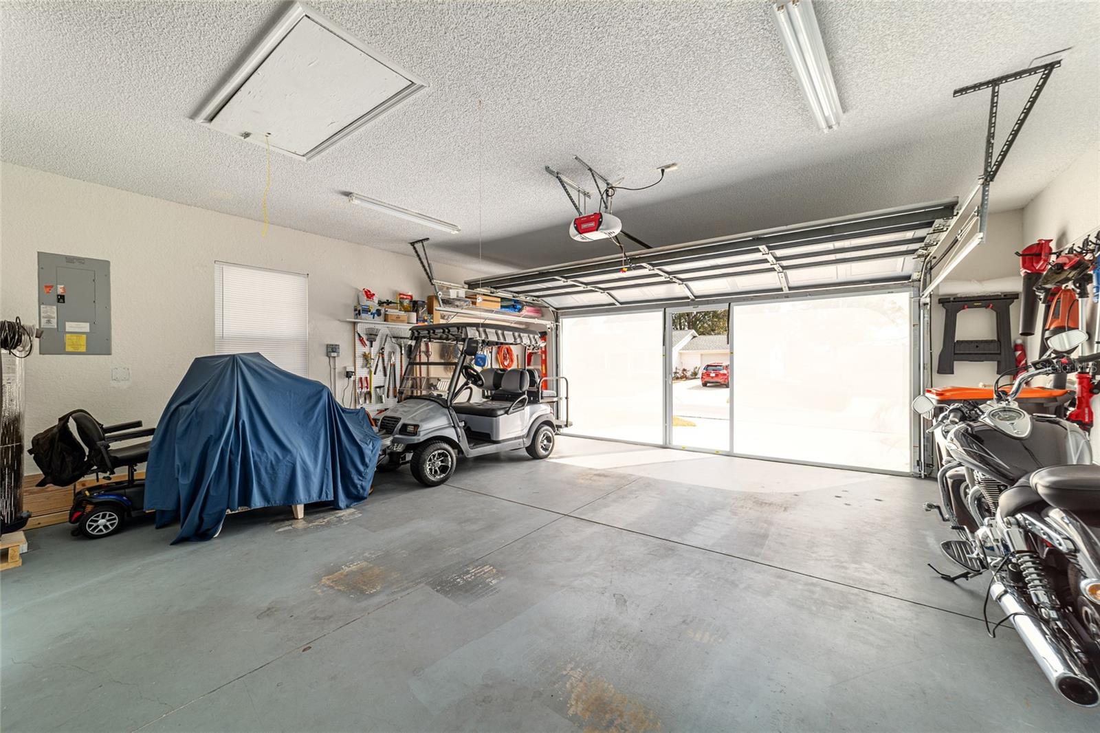 OAK RUN NEIGHBORHOOD 12 / TOWER HEIGHTS - Residential