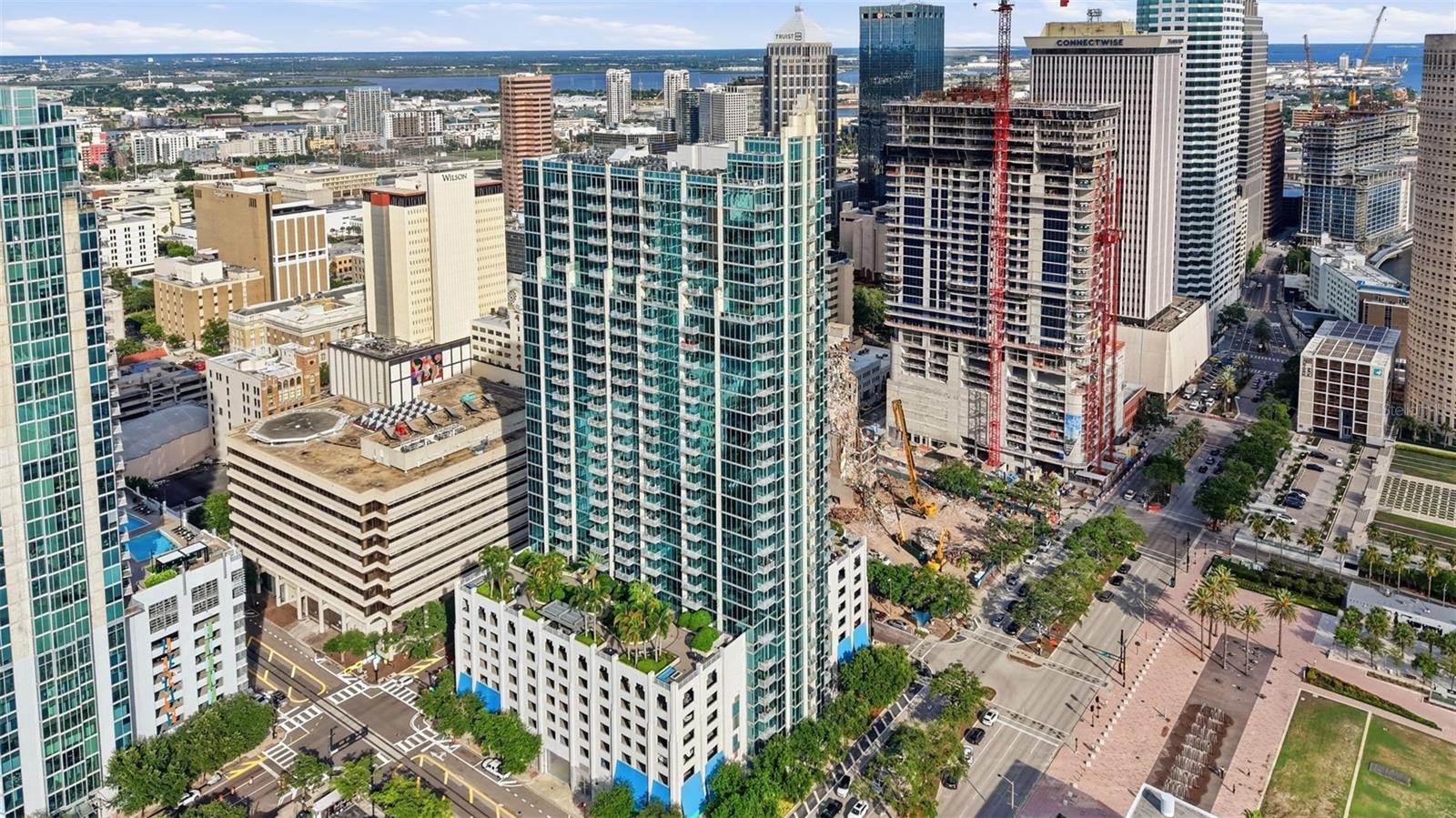 SKYPOINT A CONDO - Residential