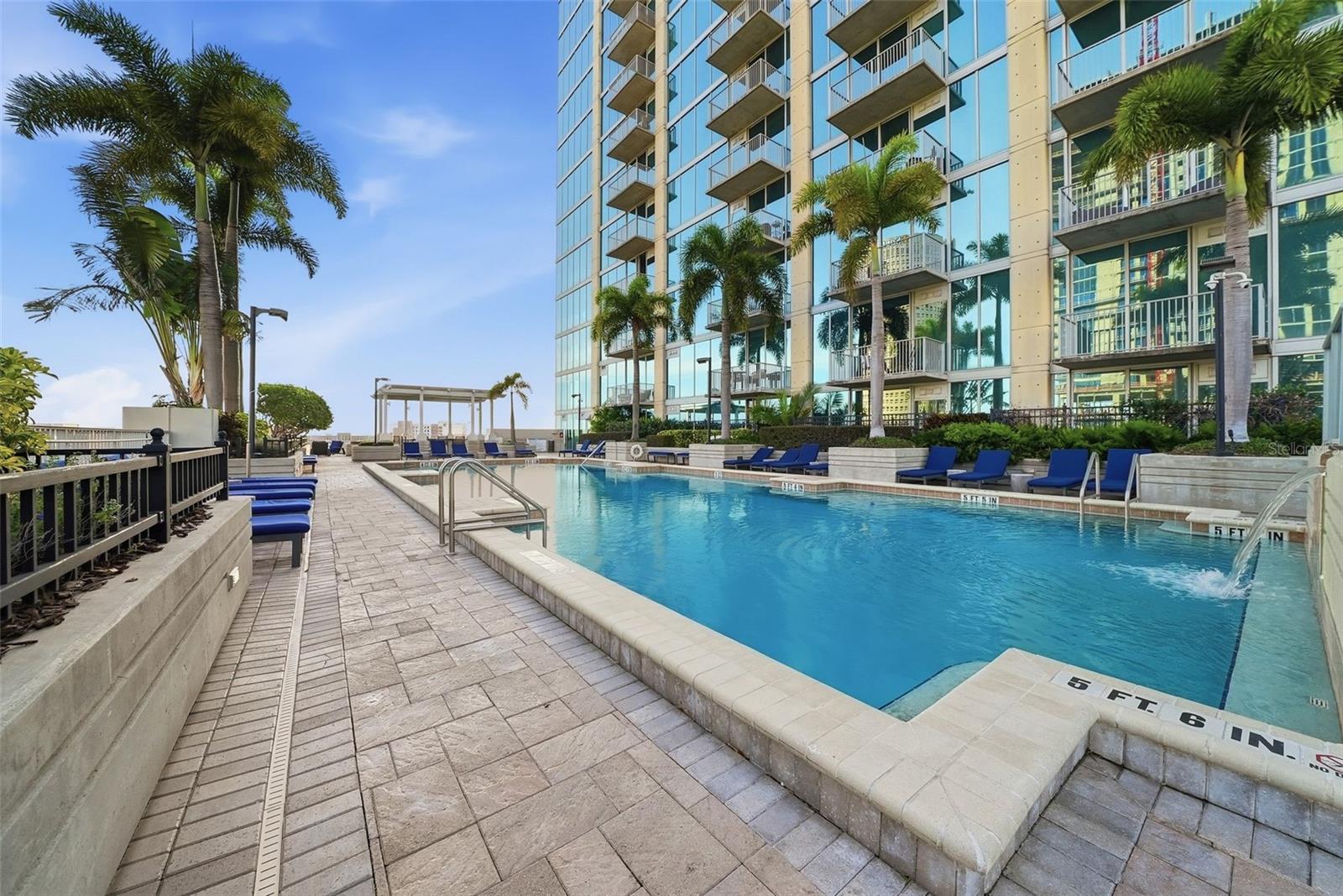SKYPOINT A CONDO - Residential