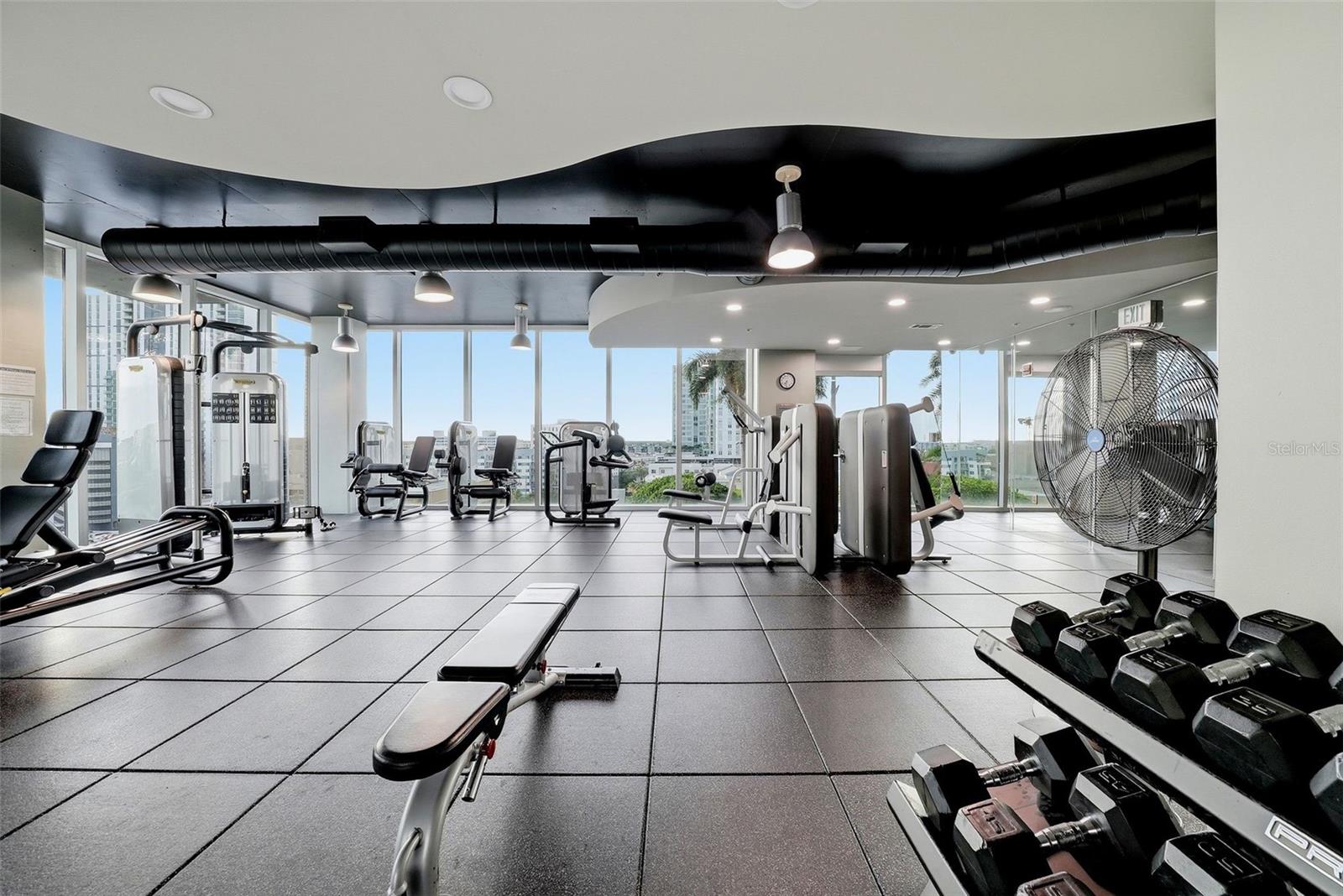 SKYPOINT A CONDO - Residential