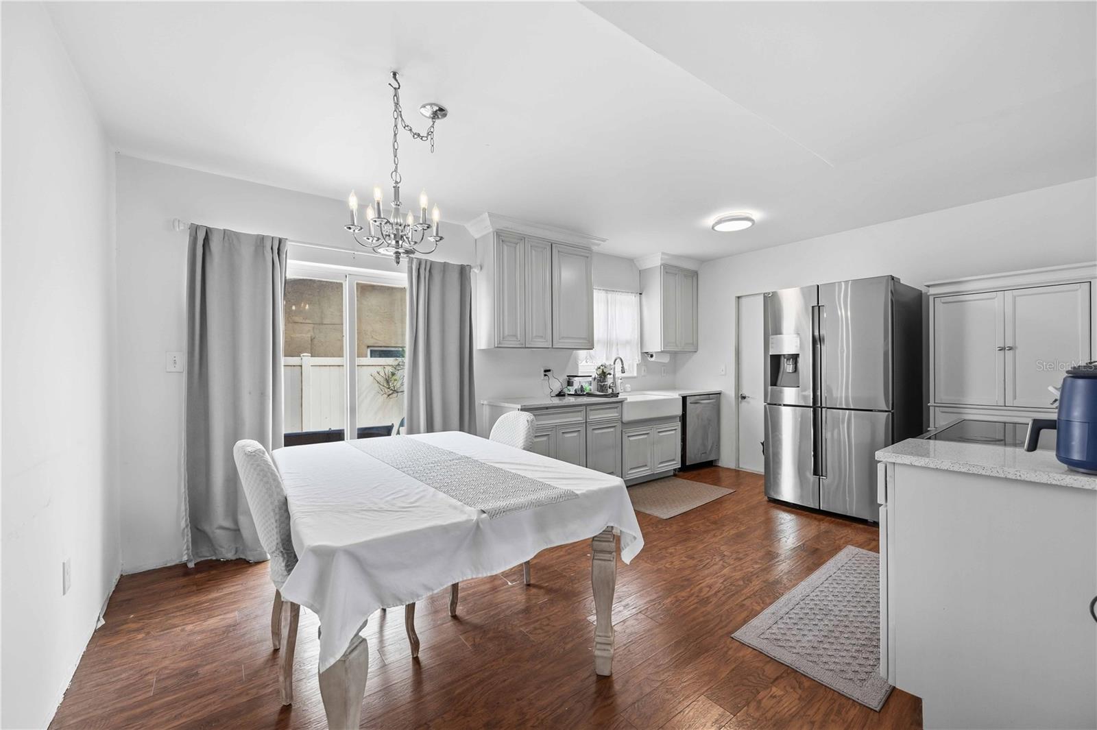 LAKE SARASOTA - Residential