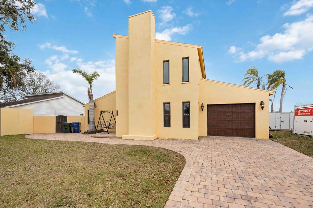 Photo of 6515 Mauna Loa Boulevard, Sarasota, FL 34241 (MLS # A4683636)