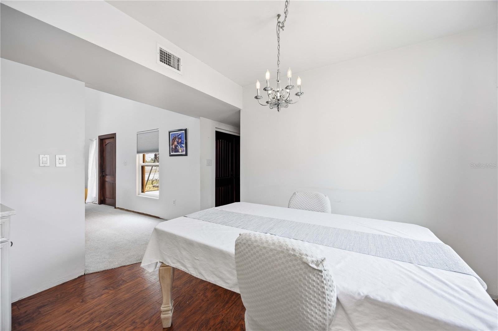 LAKE SARASOTA - Residential