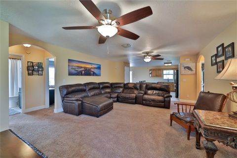 Single Family Residence in DELTONA FL 1302 STAR COURT 7.jpg