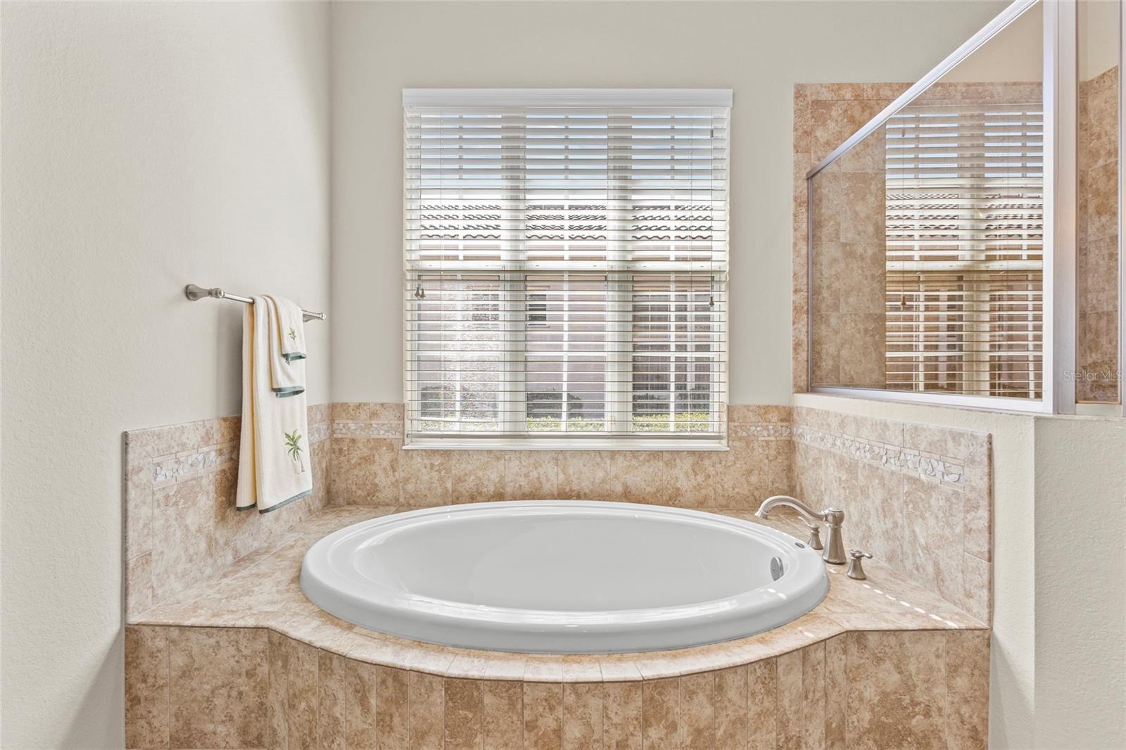 VENETIAN GOLF & RIVER CLUB PH 04D - Residential