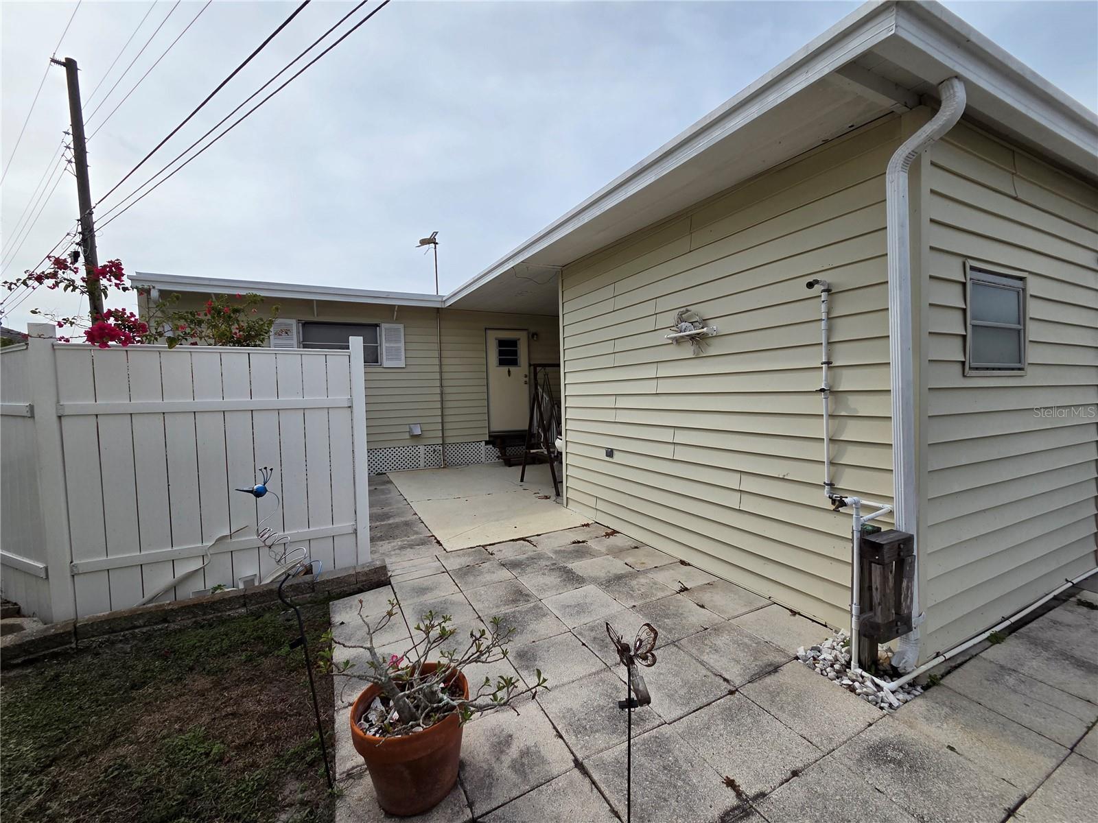 MAGNOLIA MANOR MOBILE HOME PARK UNREC - Residential