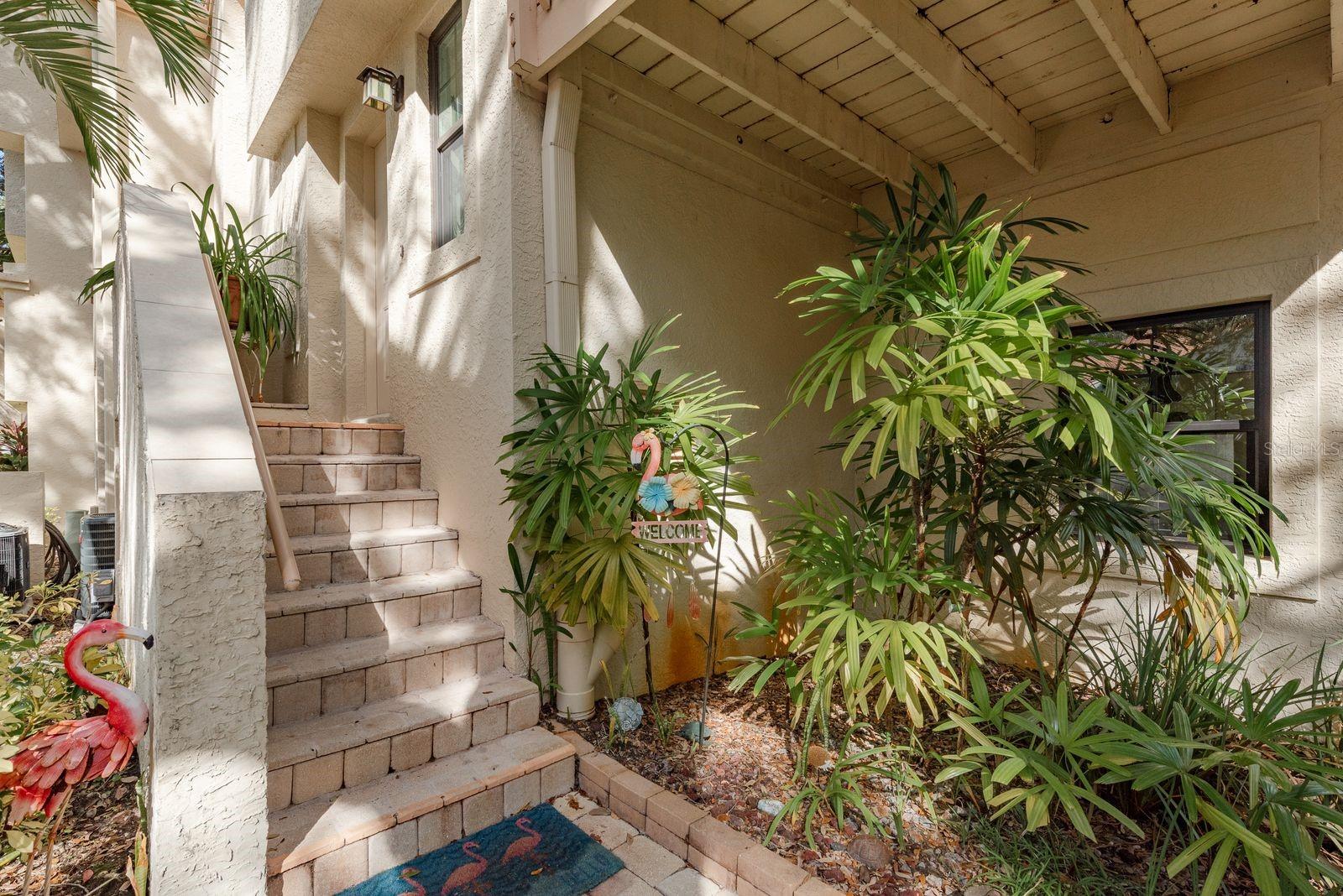 LOS PRADOS CONDO - Residential