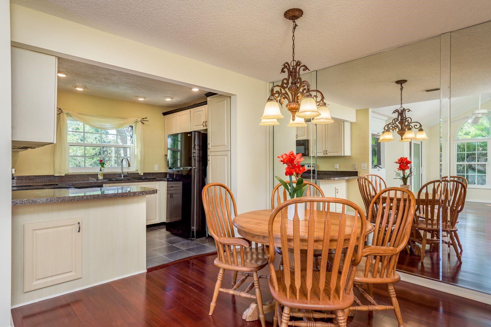 LOS PRADOS CONDO - Residential