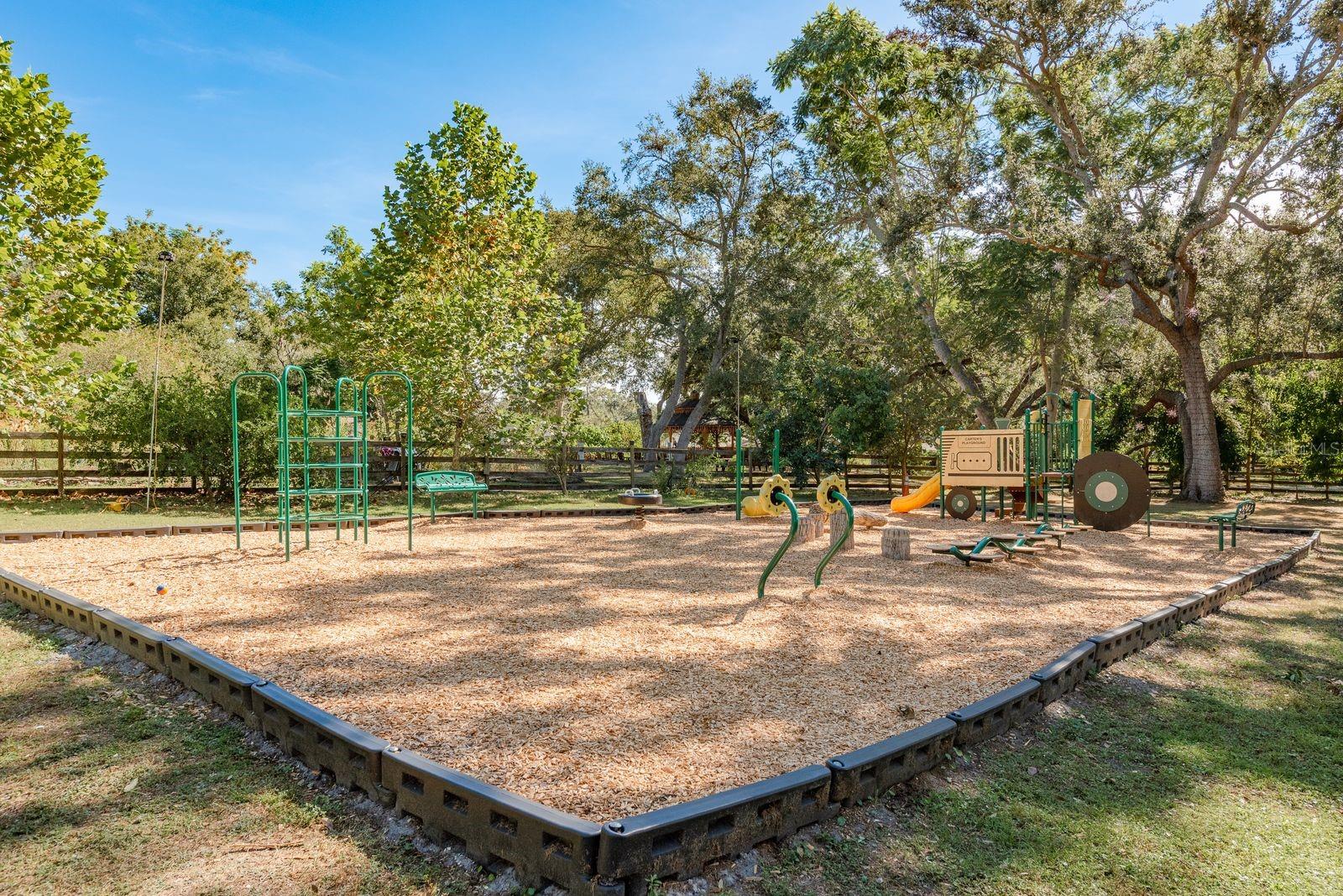 LOS PRADOS CONDO - Residential