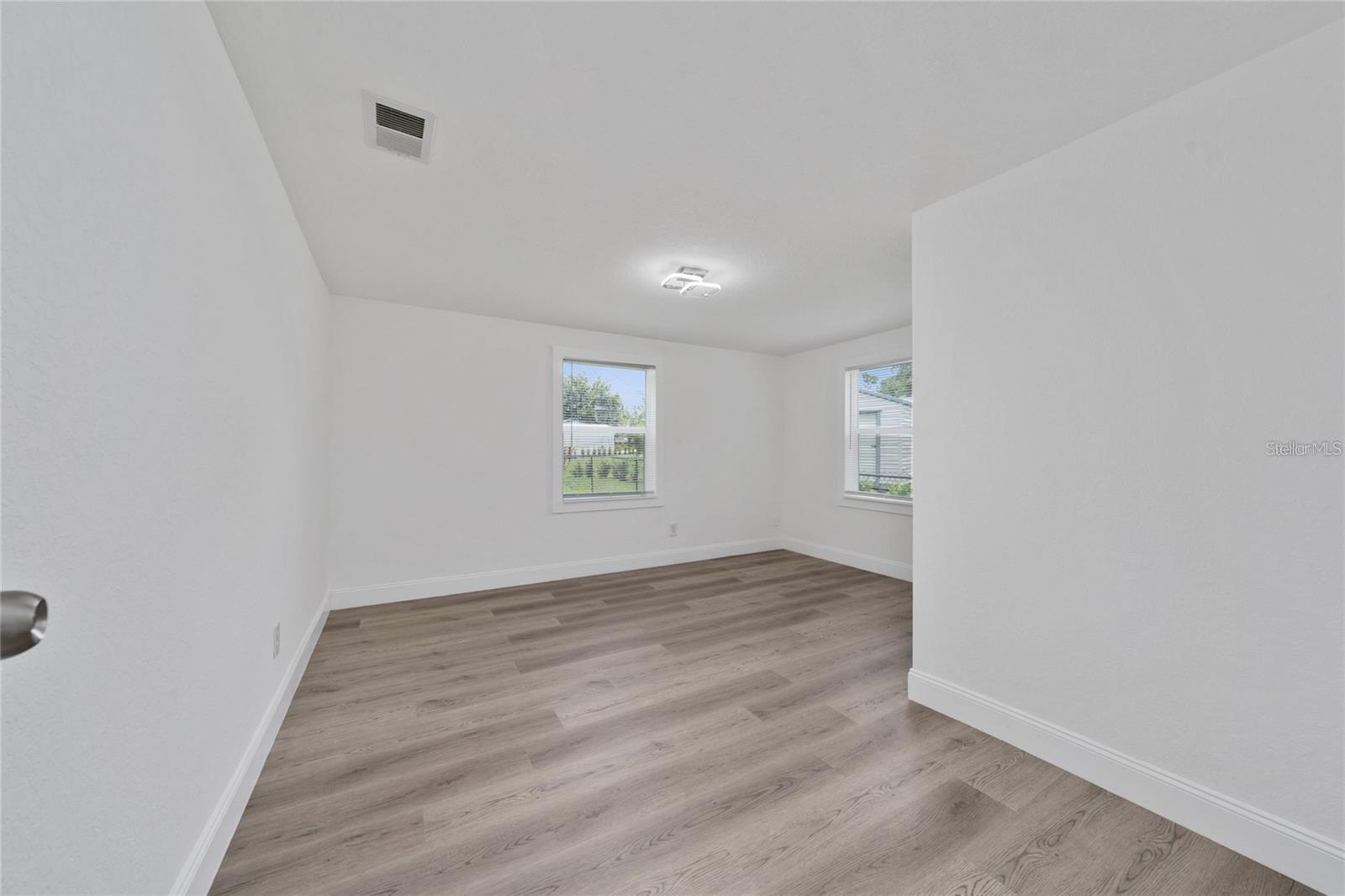 WINTER GARDEN SHORES REP - Residential