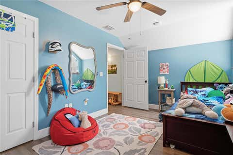Tiny photo for 512 SE 9th Street, Ocala, FL 34471 (MLS # OM728812)