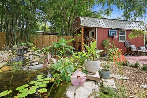 Tiny photo for 512 SE 9th Street, Ocala, FL 34471 (MLS # OM728812)