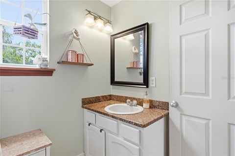 Tiny photo for 512 SE 9th Street, Ocala, FL 34471 (MLS # OM728812)