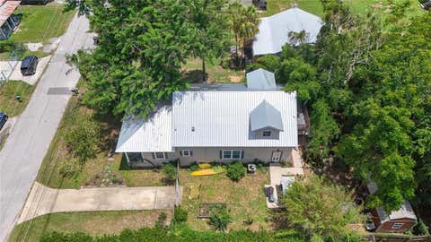 Tiny photo for 512 SE 9th Street, Ocala, FL 34471 (MLS # OM728812)