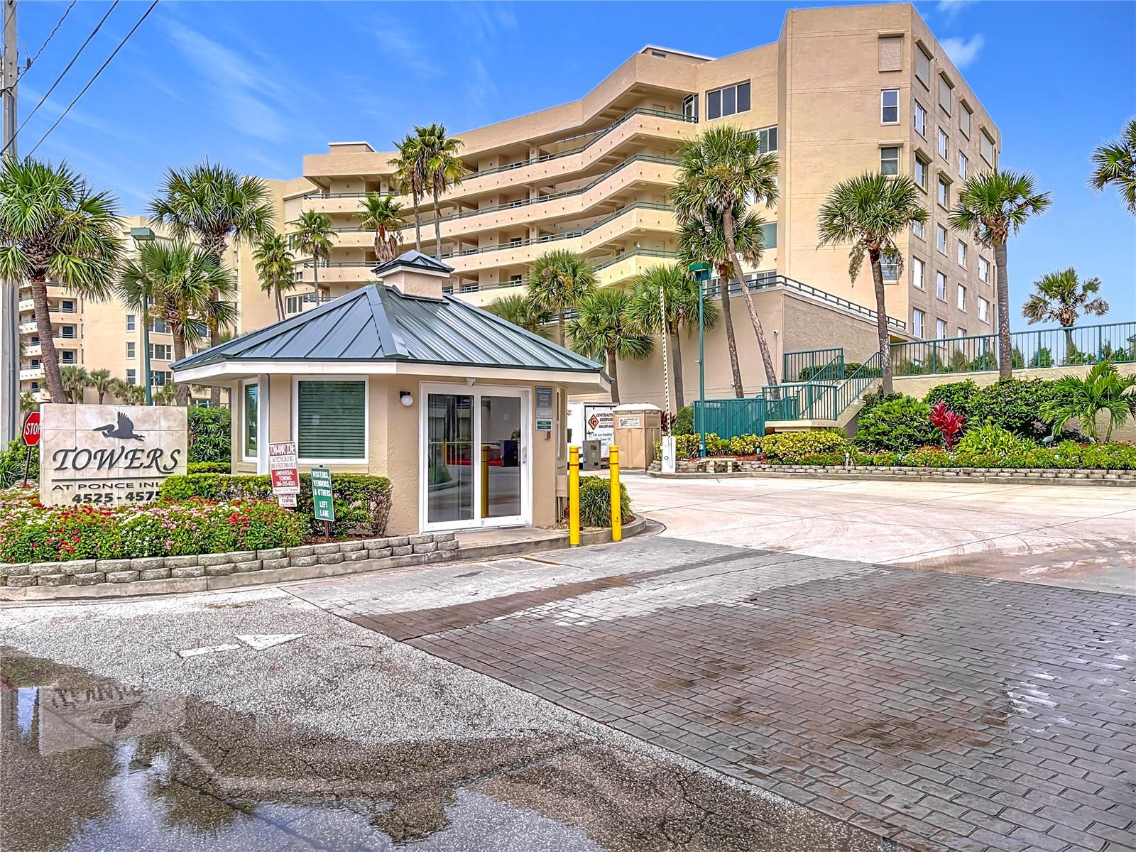 TOWERS AT PONCE INLET TOWER 01 CONDO - Residential
