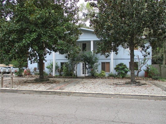 1048 SW 6TH DR APT A, GAINESVILLE, FL 32601 - Image fbb685870b8b2bc450f4cf1e52f59e96/2627501707