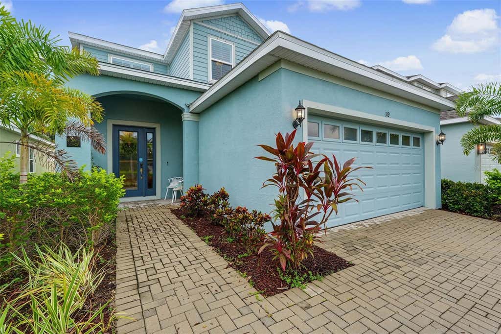 Photo of 319 Shore Crab Way, Apollo Beach, FL 33572 (MLS # TB8534622)