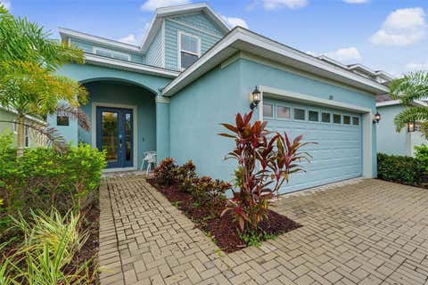 Photo of 319 Shore Crab Way, Apollo Beach, FL 33572 (MLS # TB8534622)