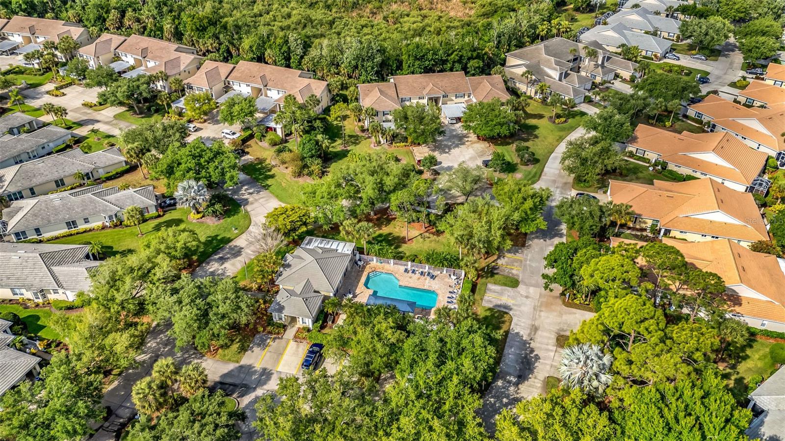 PATIOS 01 ST ANDREWS PARK AT PLANTATION - Residential