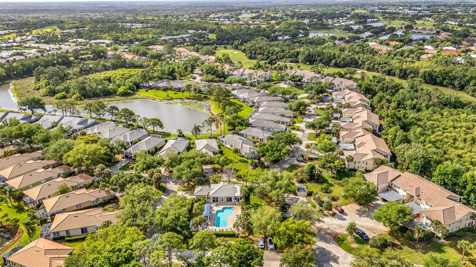 PATIOS 01 ST ANDREWS PARK AT PLANTATION - Residential