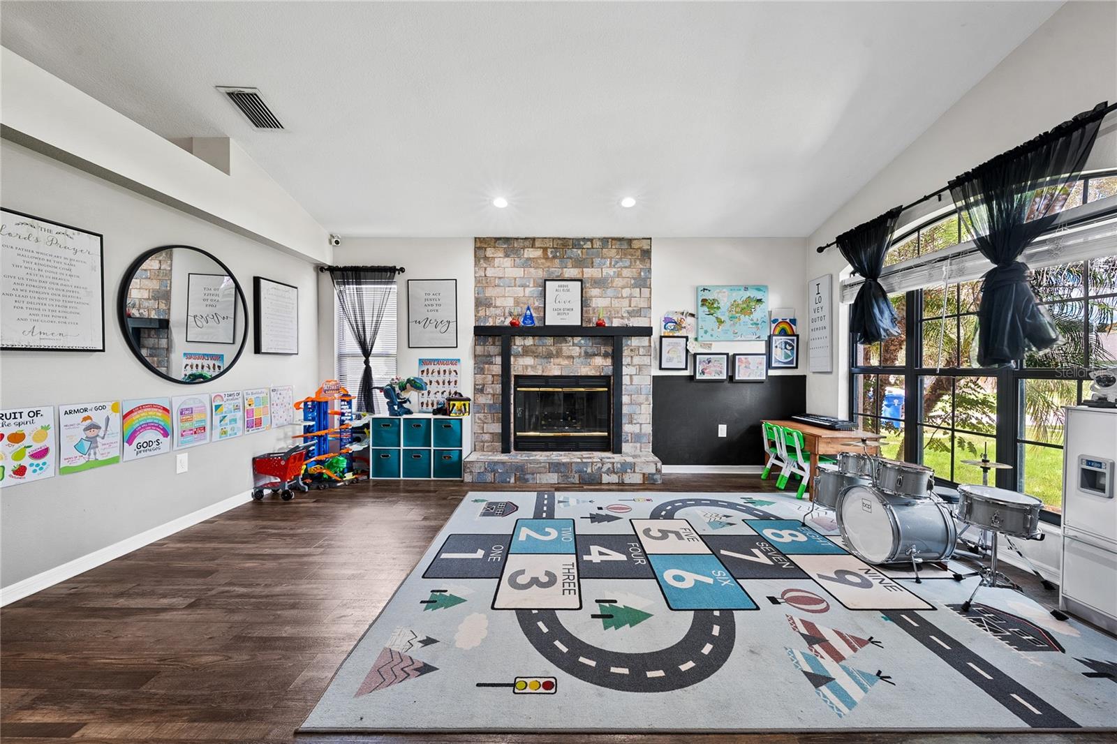 10511 DEEPBROOK DRIVE