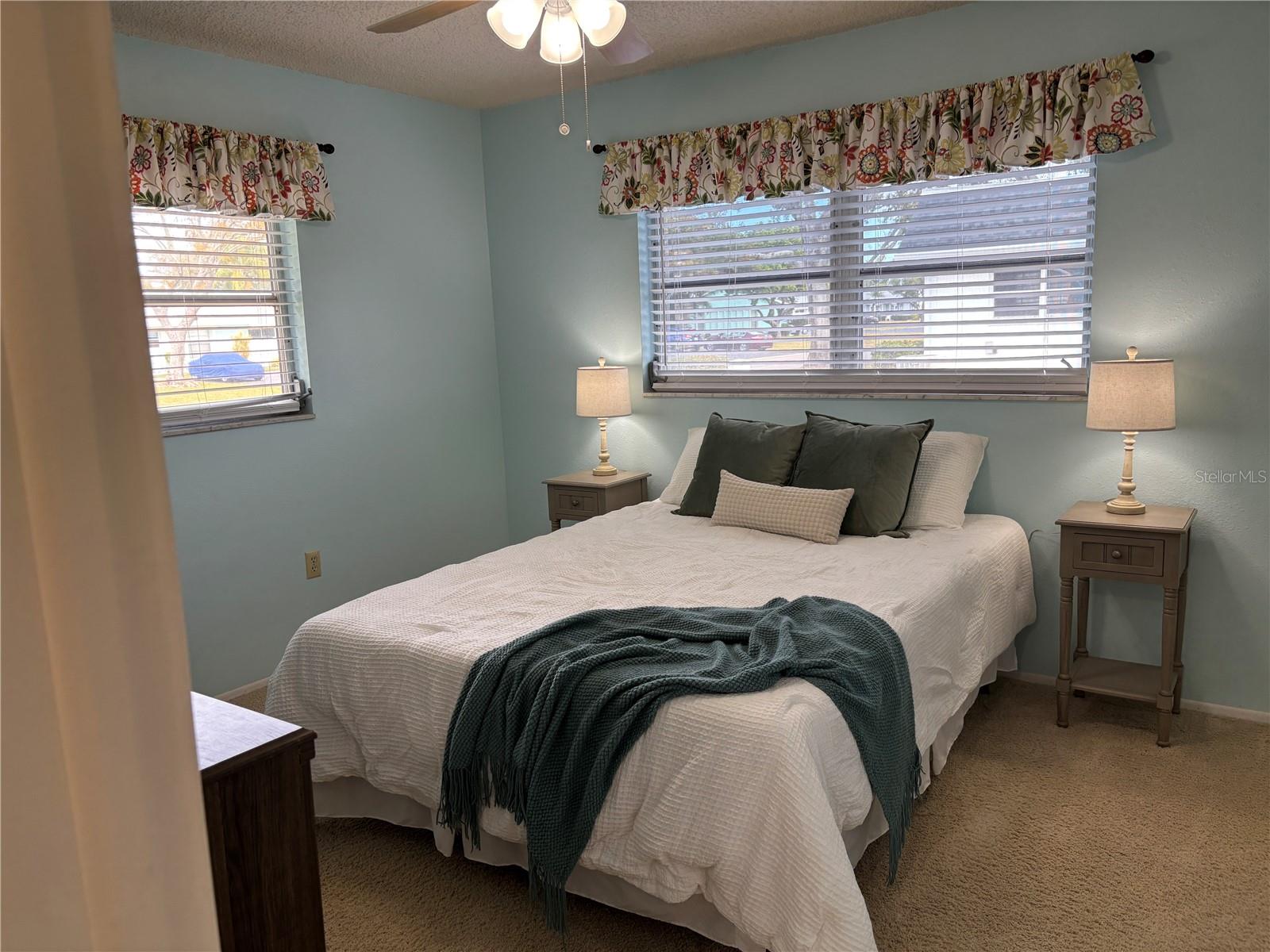 CORTEZ VILLAS CONDO 5 PH B - Residential