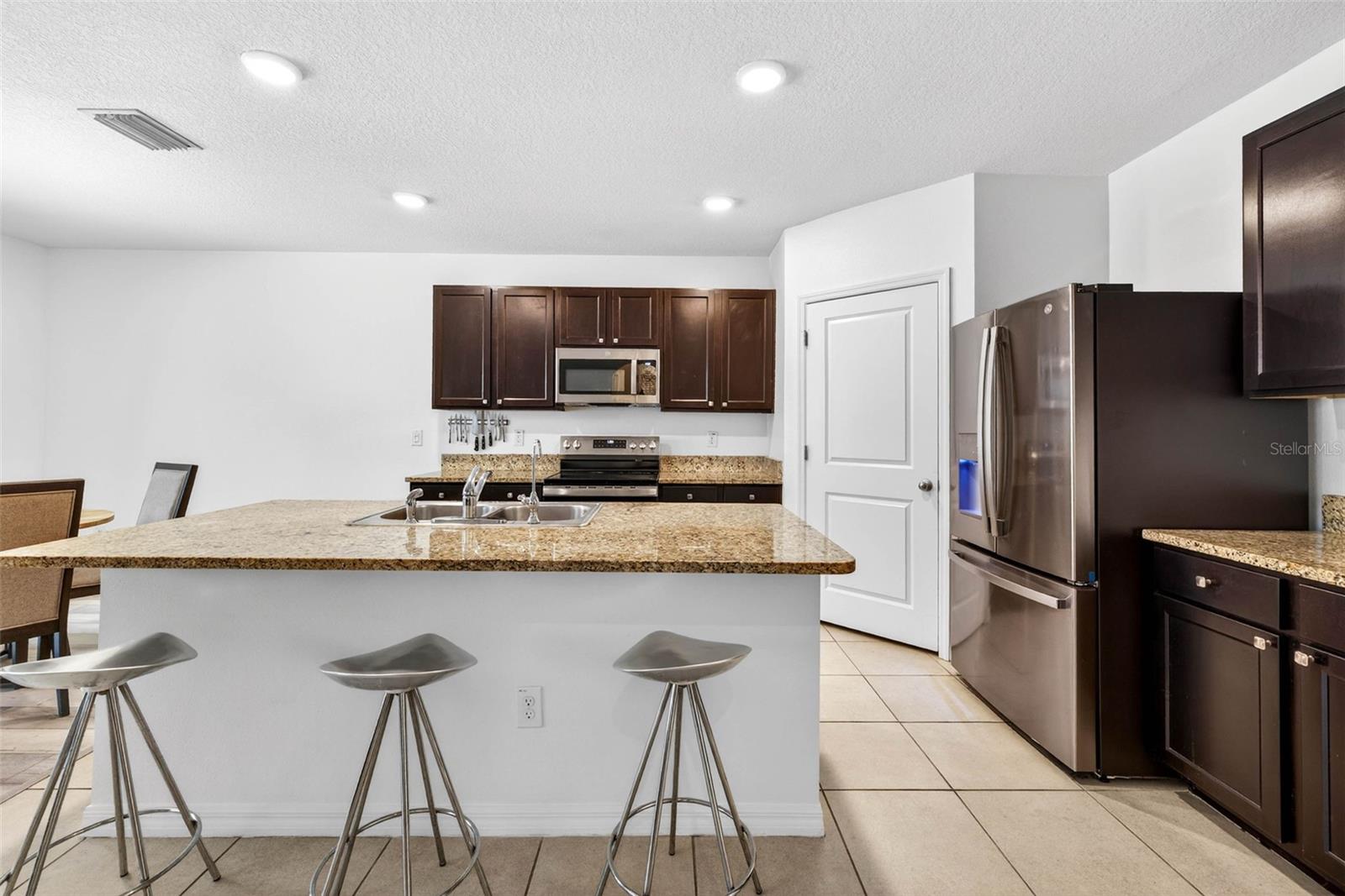 SILVERADO RANCH SUB - Residential