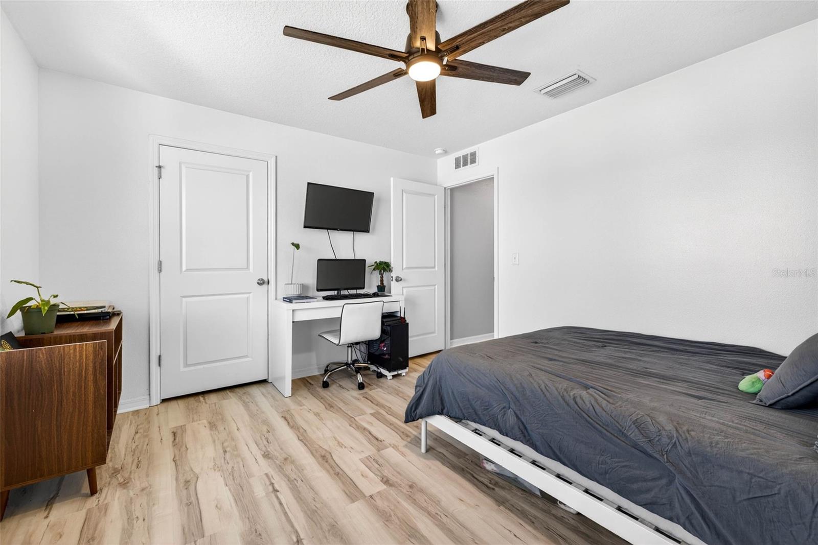 SILVERADO RANCH SUB - Residential