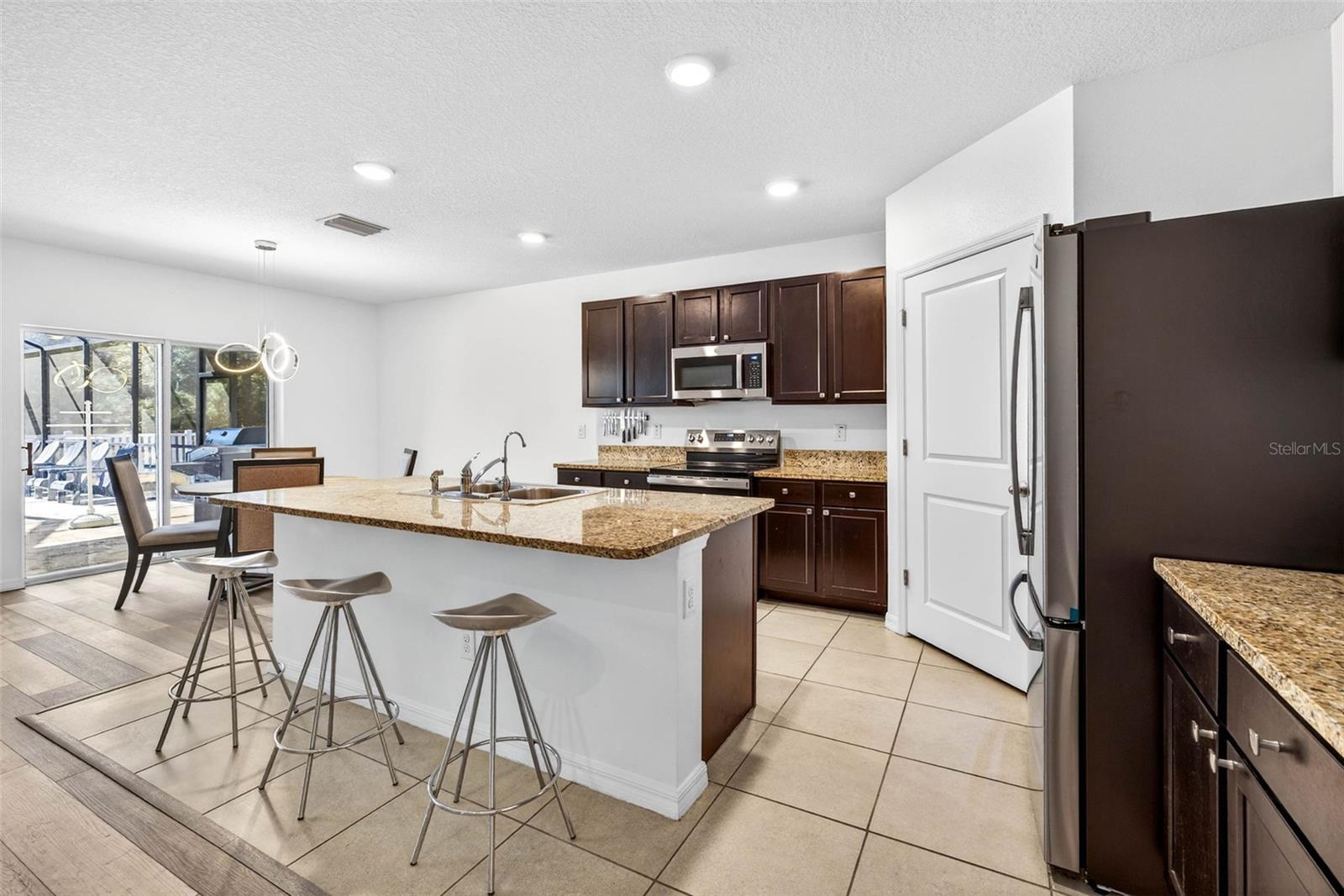 SILVERADO RANCH SUB - Residential