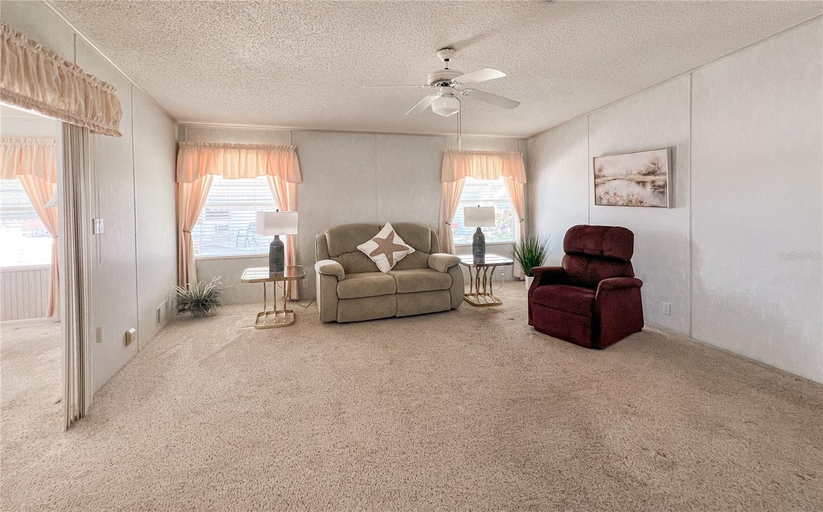 TIMBER LAKE ESTATES - Residential