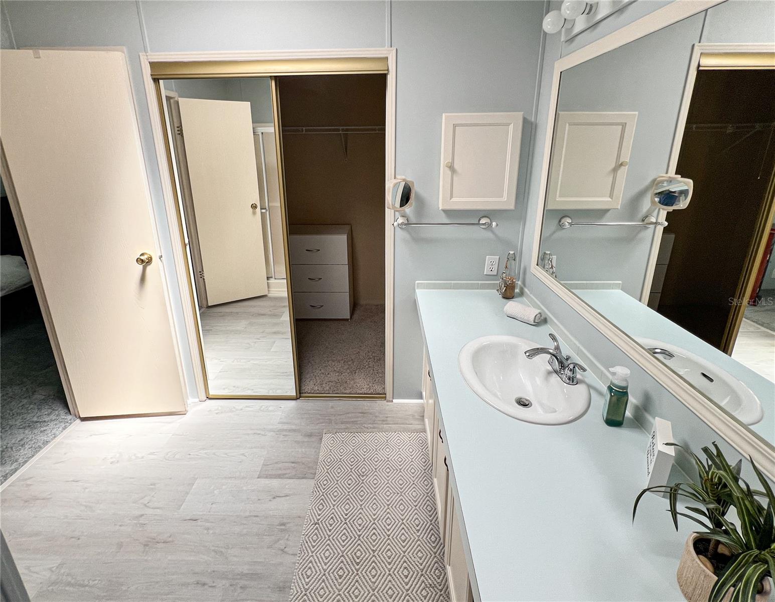 TIMBER LAKE ESTATES - Residential