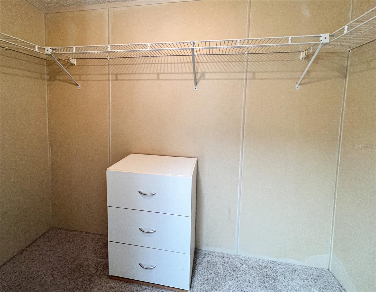 TIMBER LAKE ESTATES - Residential