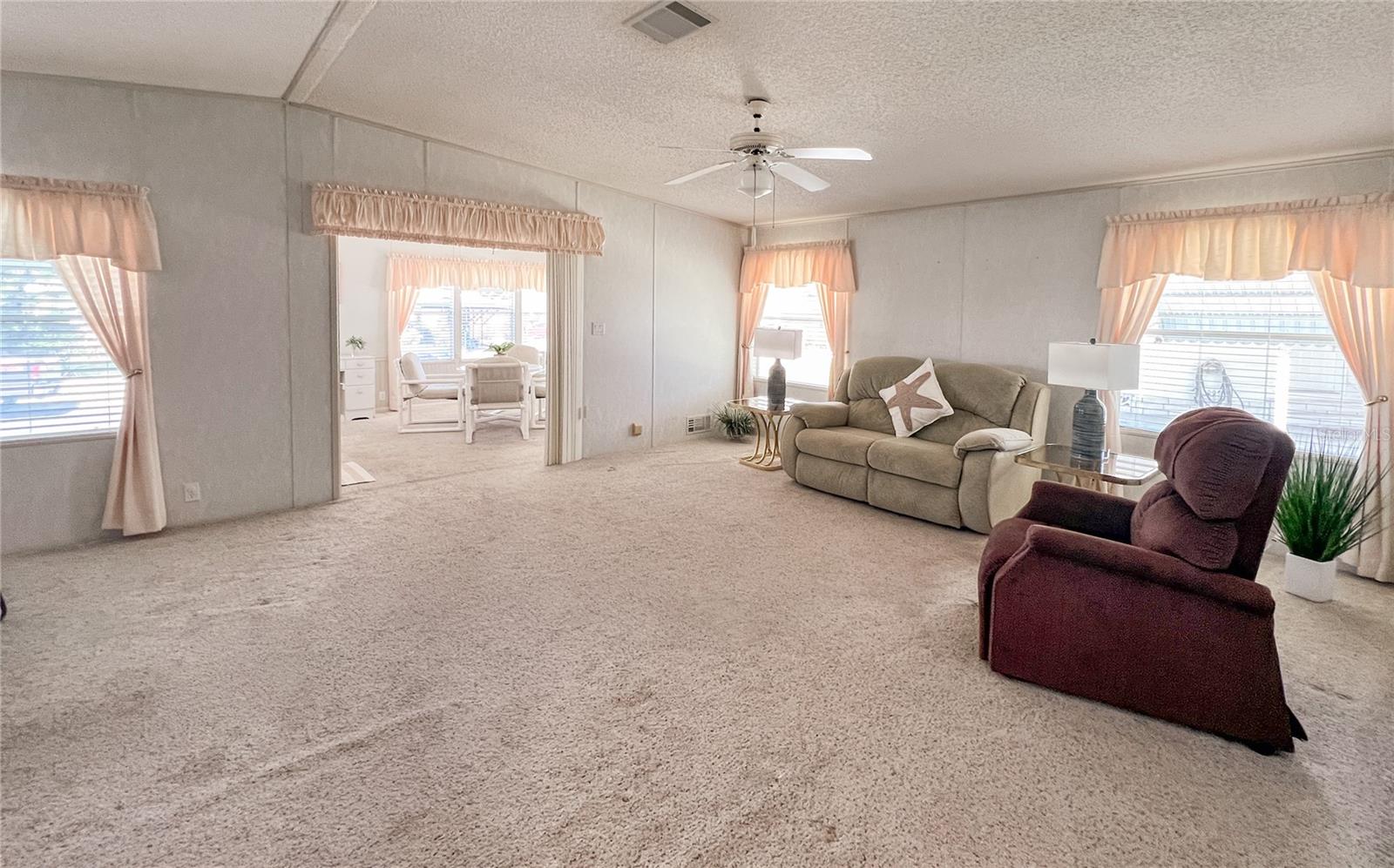 TIMBER LAKE ESTATES - Residential