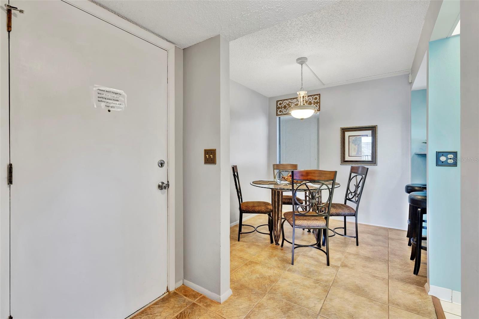 BAY OAKS - Residential