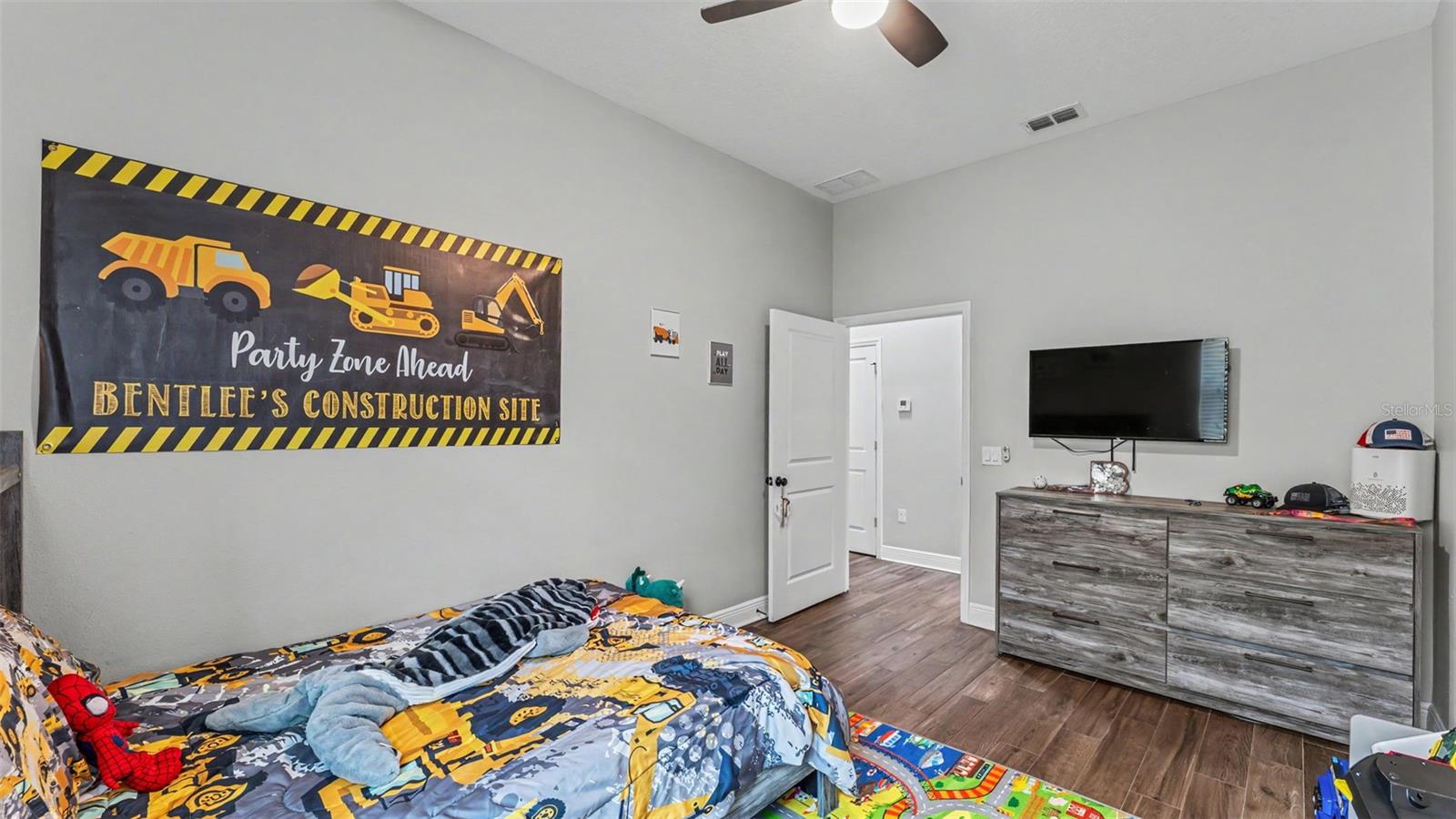 UNPLATTED - Residential