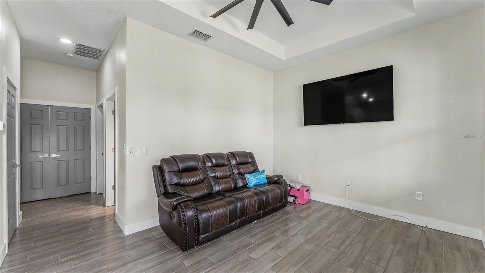 UNPLATTED - Residential