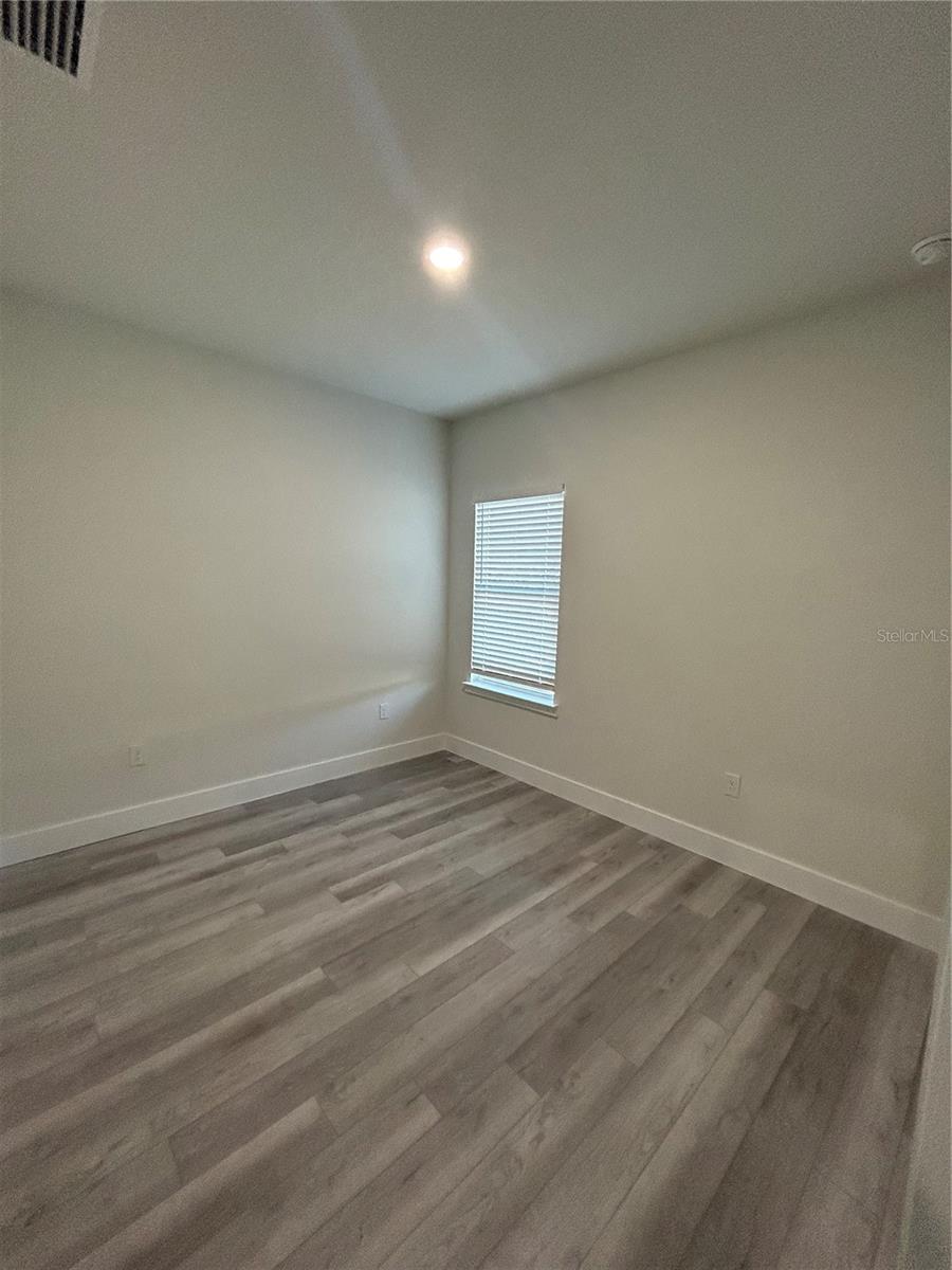 CITRUS SPGS UNIT 08 - Residential Lease