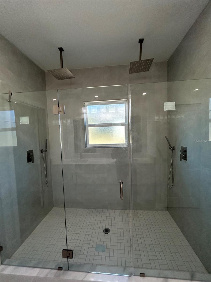 CITRUS SPGS UNIT 08 - Residential Lease