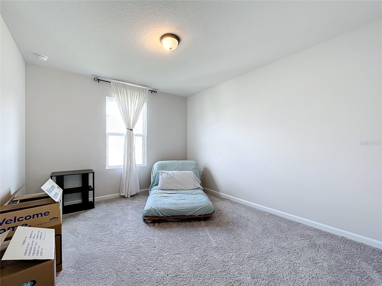 SEASONS/PK HILL - Residential Lease