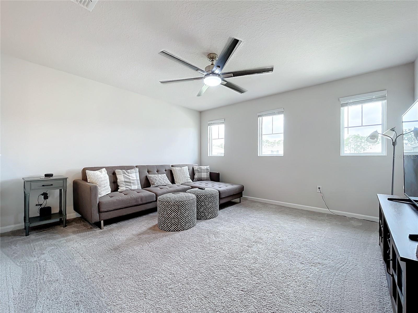 SEASONS/PK HILL - Residential Lease